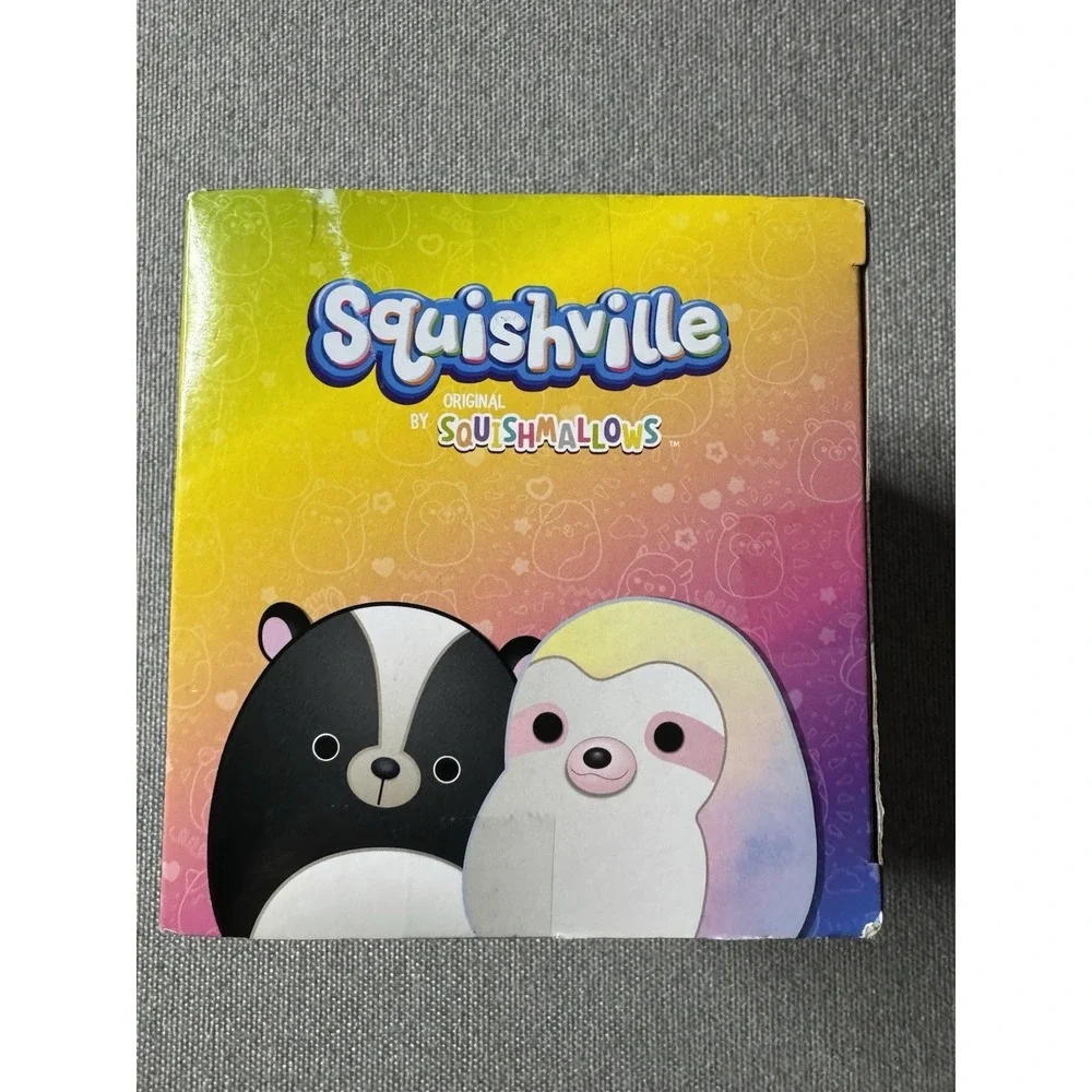 squishville squishmallow Mini Dragon With Accessories Sneakers And Snowshoes